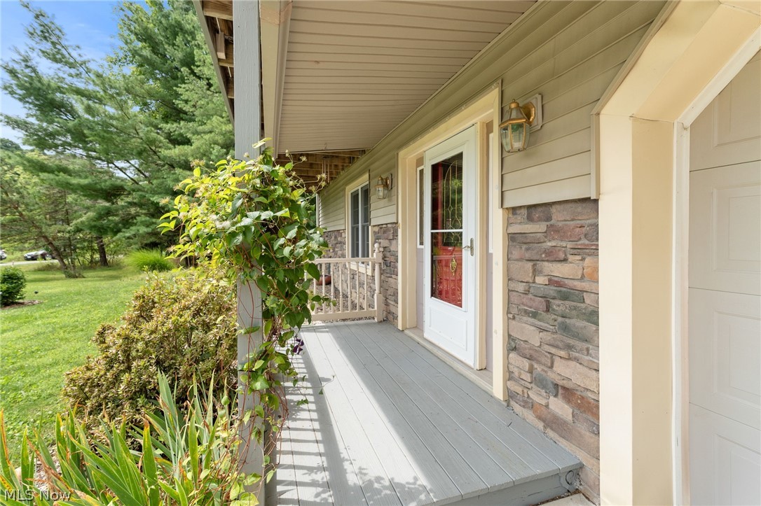 1 Cherokee Trail Malvern OH 44644