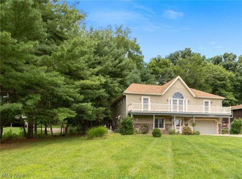 1 Cherokee Trail Malvern OH 44644