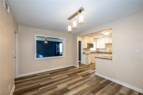 670 Hemlock Drive Euclid OH 44132
