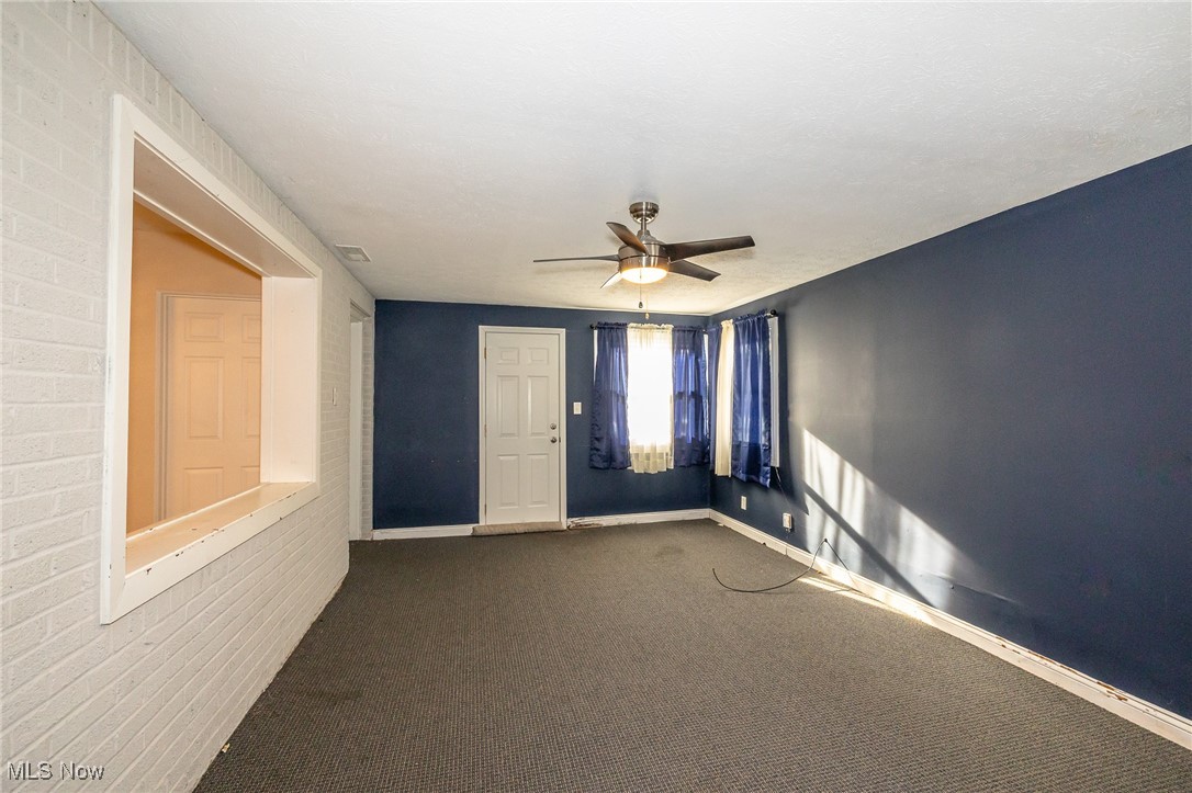 670 Hemlock Drive Euclid OH 44132