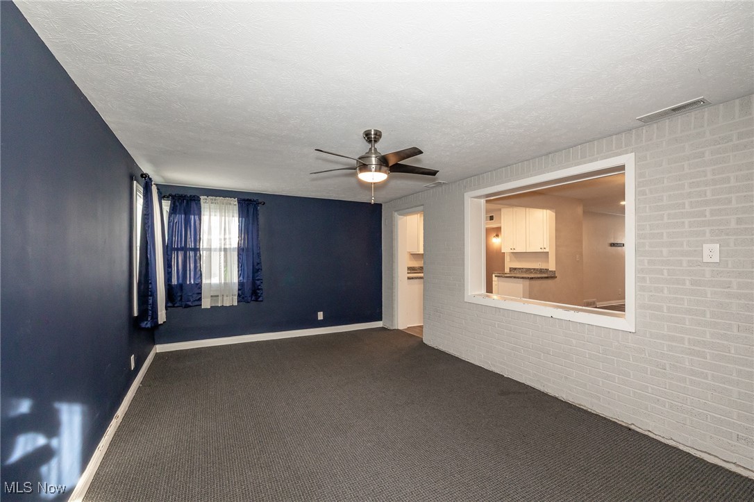 670 Hemlock Drive Euclid OH 44132