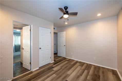 670 Hemlock Drive Euclid OH 44132
