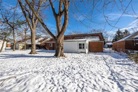 670 Hemlock Drive Euclid OH 44132