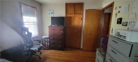4271 W 162nd Street Cleveland OH 44135