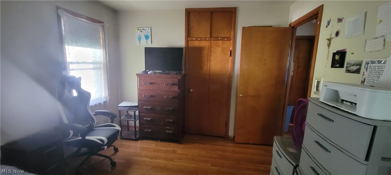4271 W 162nd Street Cleveland OH 44135