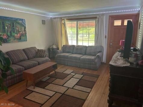 4271 W 162nd Street Cleveland OH 44135