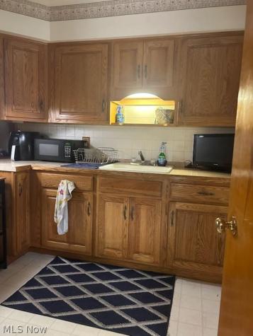 4271 W 162nd Street Cleveland OH 44135