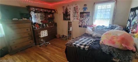 4271 W 162nd Street Cleveland OH 44135