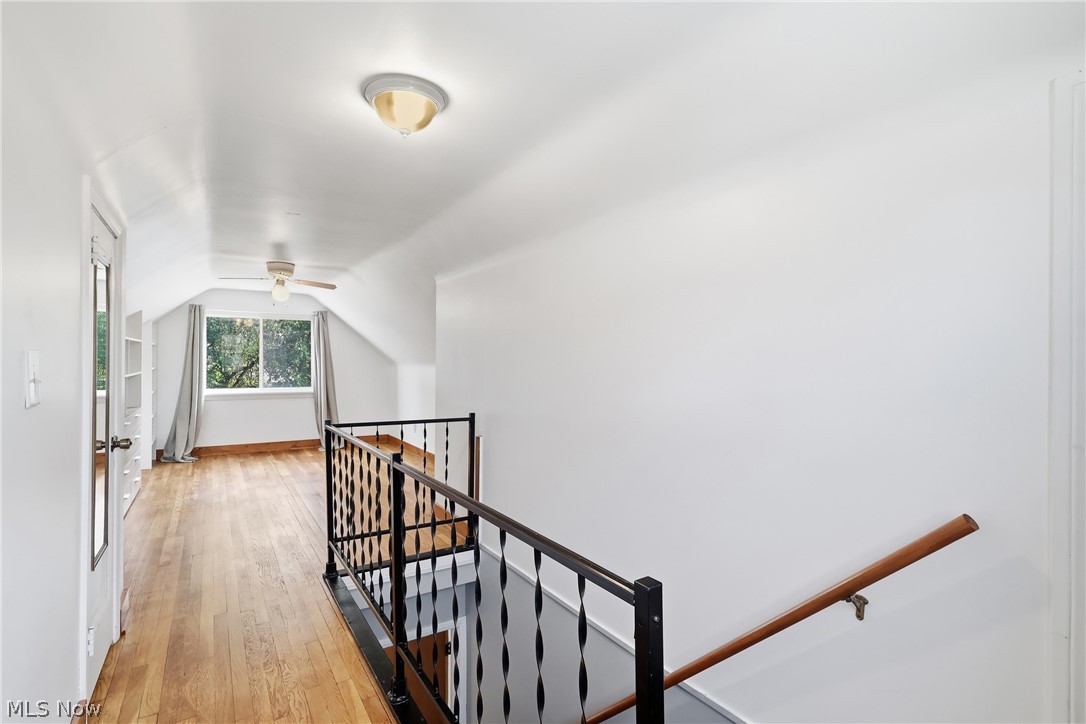 2536 Albrecht Avenue Akron OH 44312