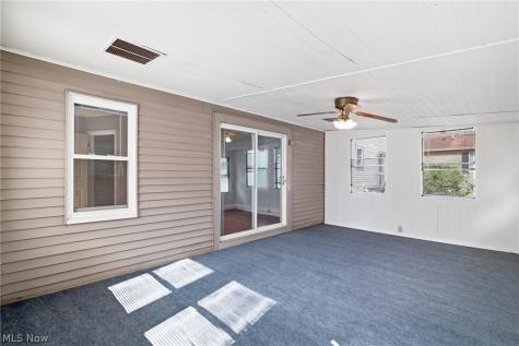 2536 Albrecht Avenue Akron OH 44312