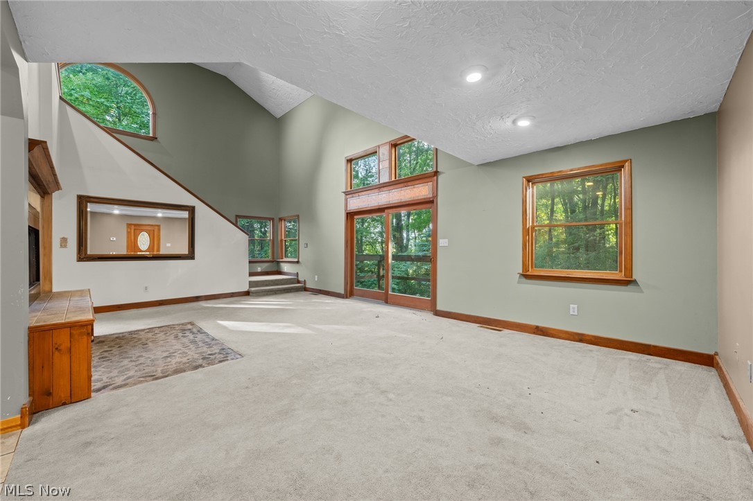 10085 Diagonal Road Mantua OH 44255