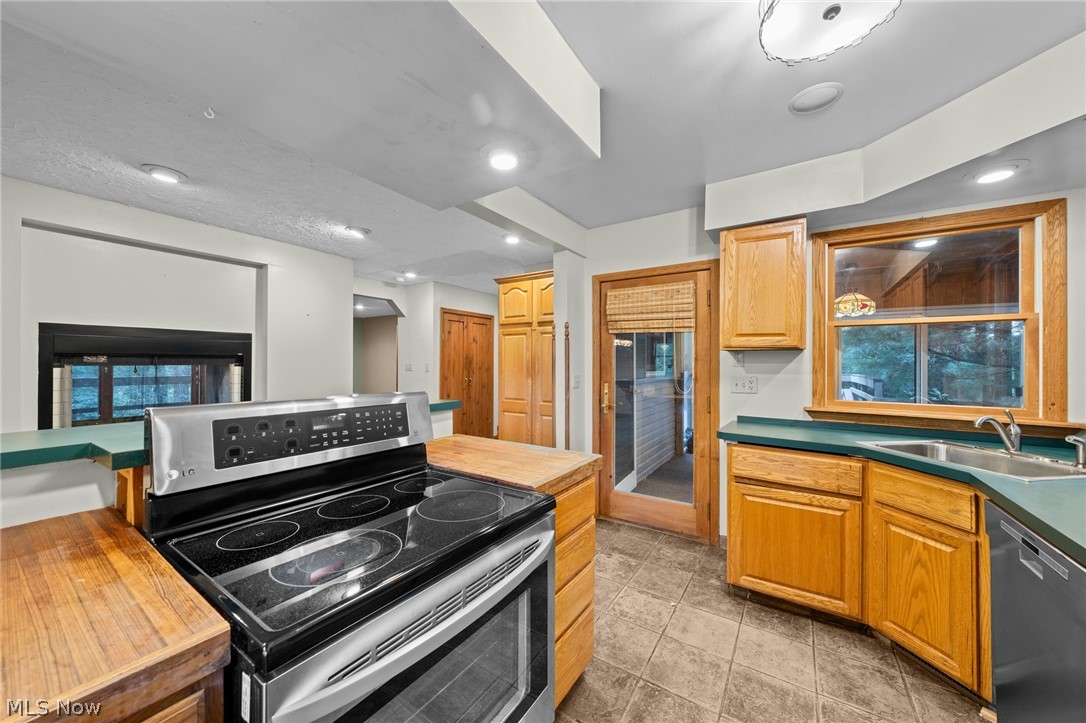 10085 Diagonal Road Mantua OH 44255