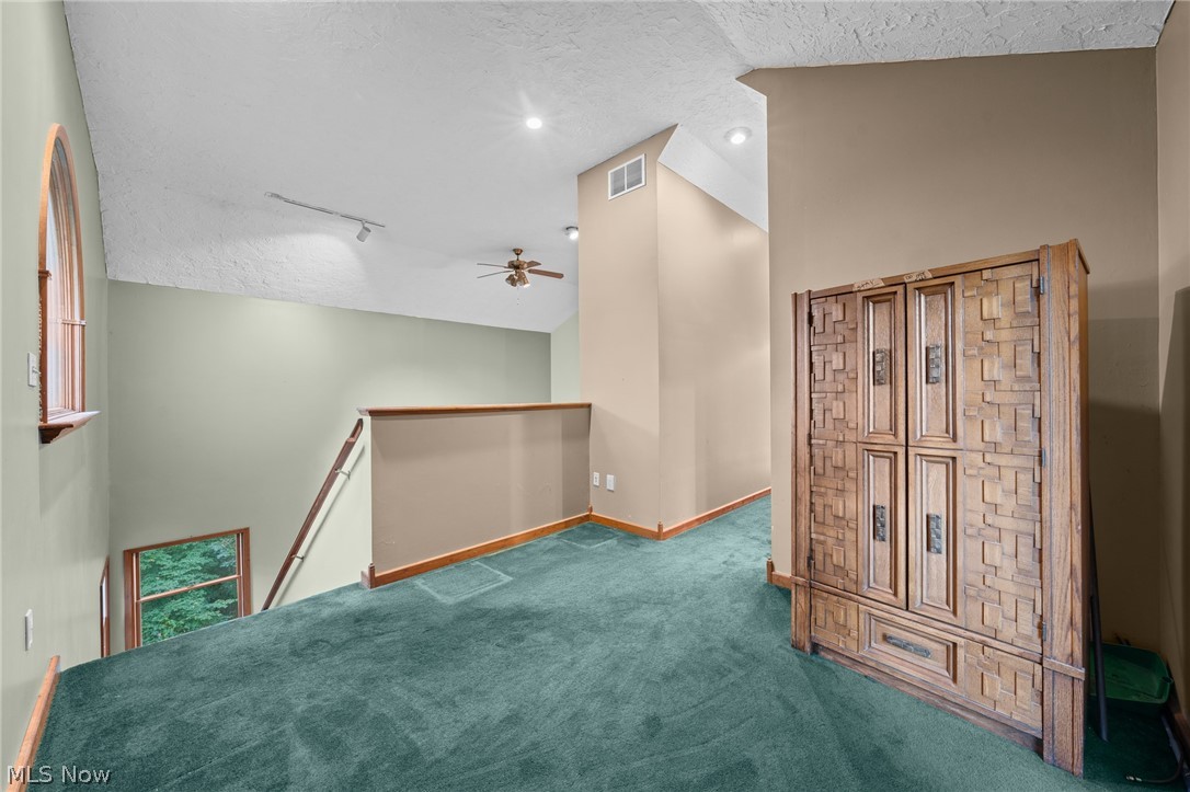 10085 Diagonal Road Mantua OH 44255