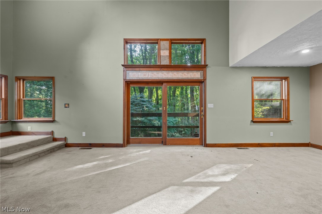 10085 Diagonal Road Mantua OH 44255