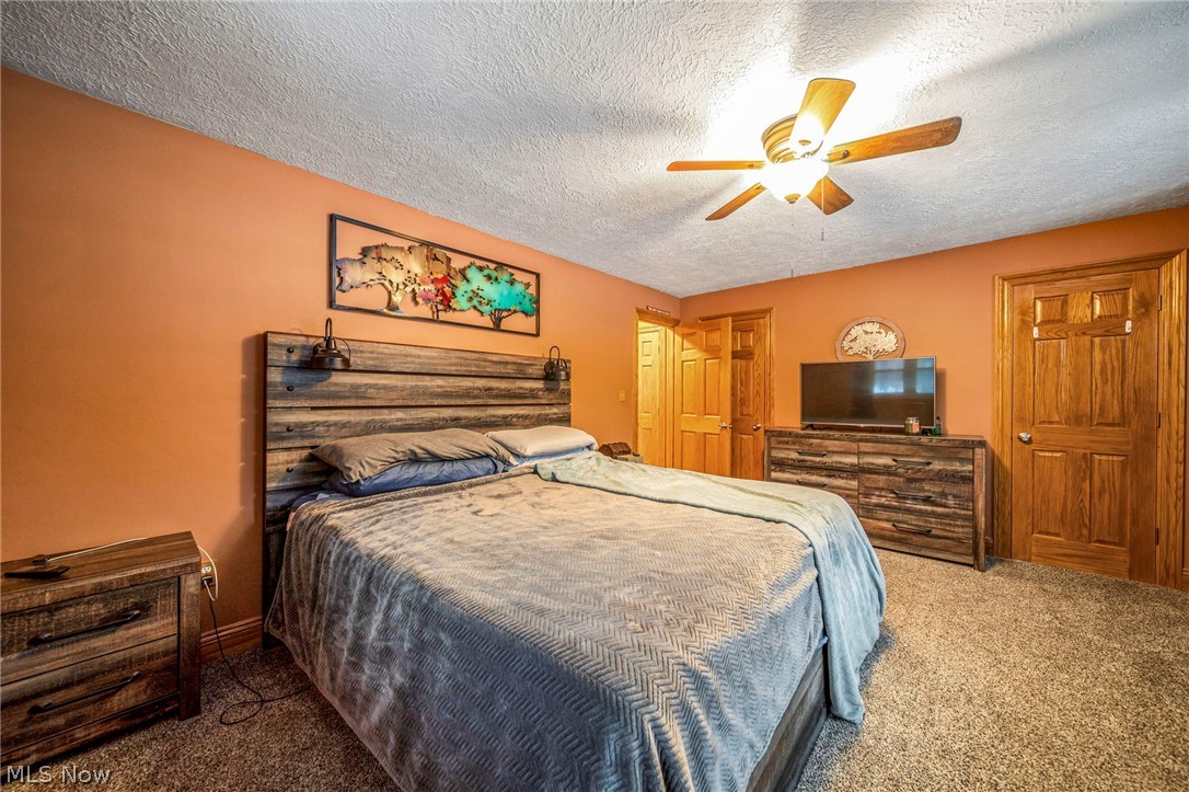 3832 Lake Road Conneaut OH 44030