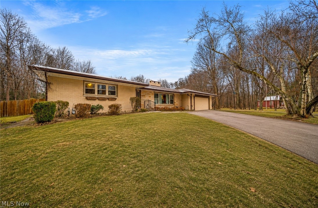 3832 Lake Road Conneaut OH 44030