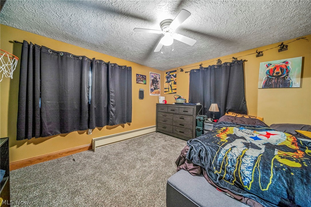 3832 Lake Road Conneaut OH 44030
