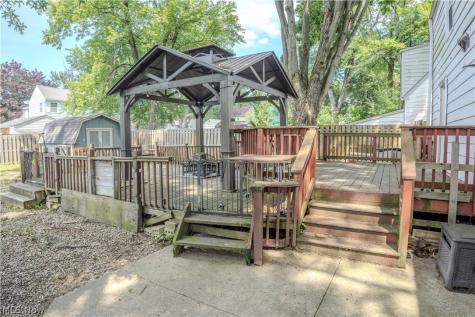 519 Murray Court Ravenna OH 44266