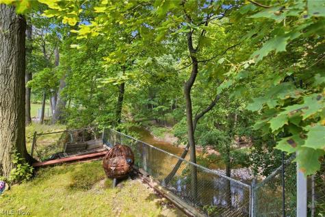 4779 Tiedeman Road Brooklyn OH 44144