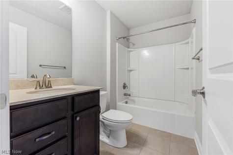 10206 Woodlands Drive Brecksville OH 44141