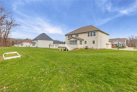 10206 Woodlands Drive Brecksville OH 44141