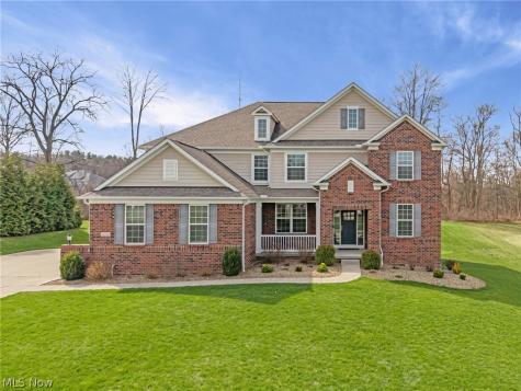 10206 Woodlands Drive Brecksville OH 44141