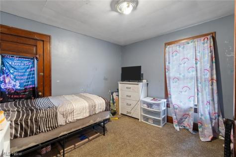 262 Gordon Drive Akron OH 44302