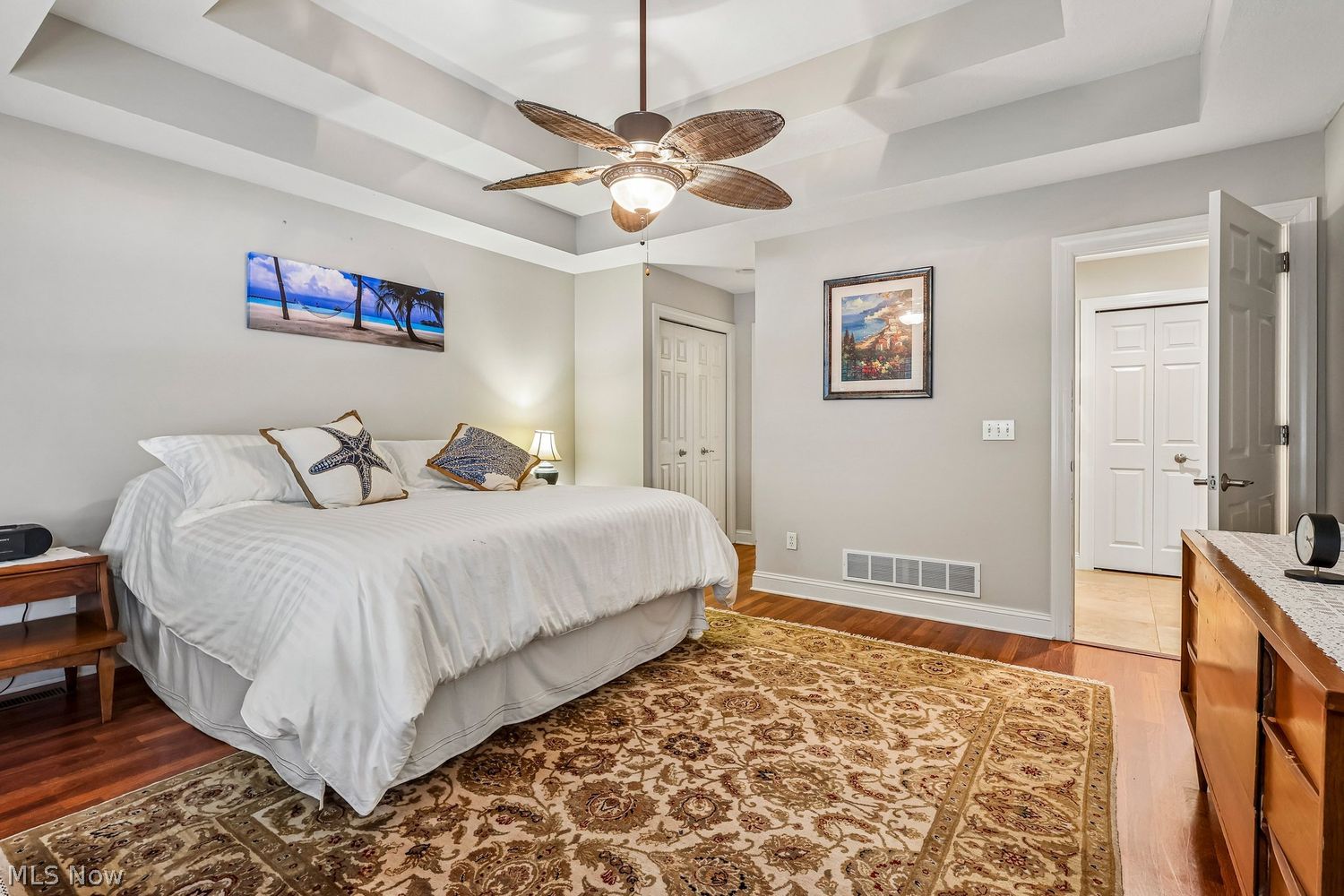 5606 Barton Road North Olmsted OH 44070