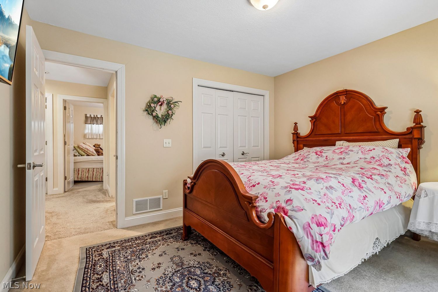 5606 Barton Road North Olmsted OH 44070