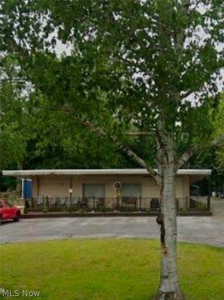 202 Old State Road S Norwalk OH 44857