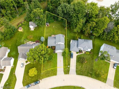 876 Moss Canyon Drive Amherst OH 44001