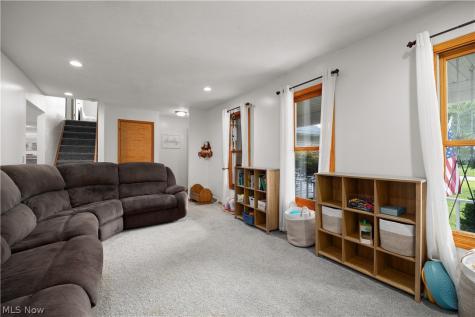 876 Moss Canyon Drive Amherst OH 44001