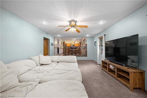 876 Moss Canyon Drive Amherst OH 44001