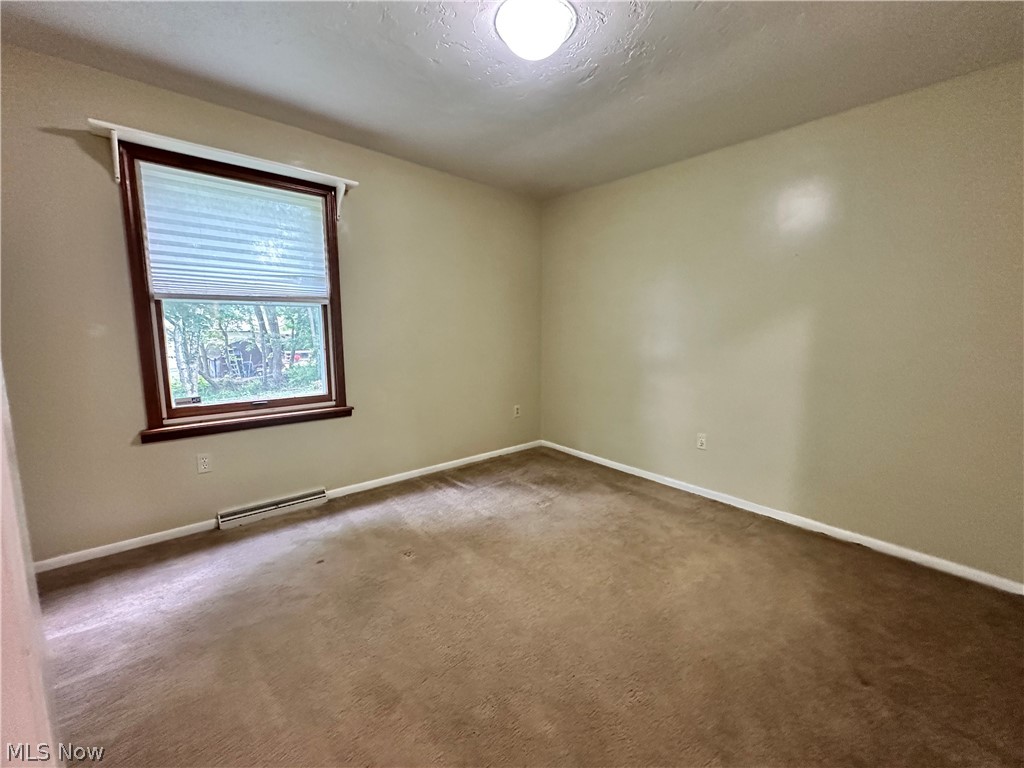 3183 Kingsridge Court East Liverpool OH 43920