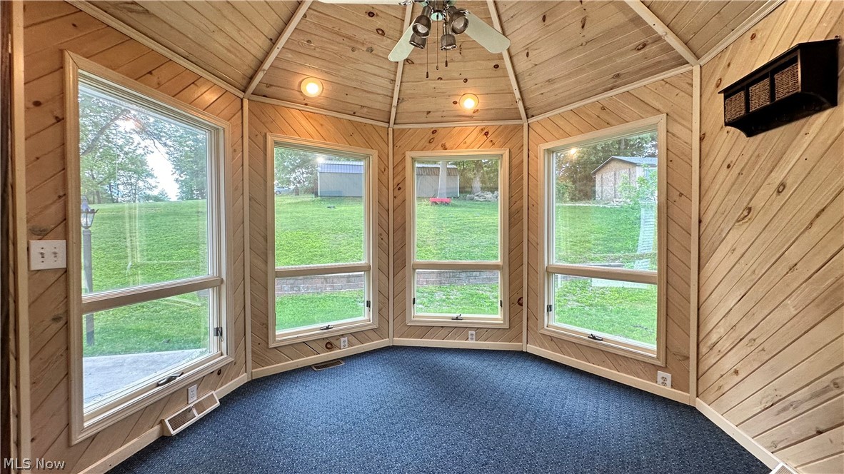 3183 Kingsridge Court East Liverpool OH 43920
