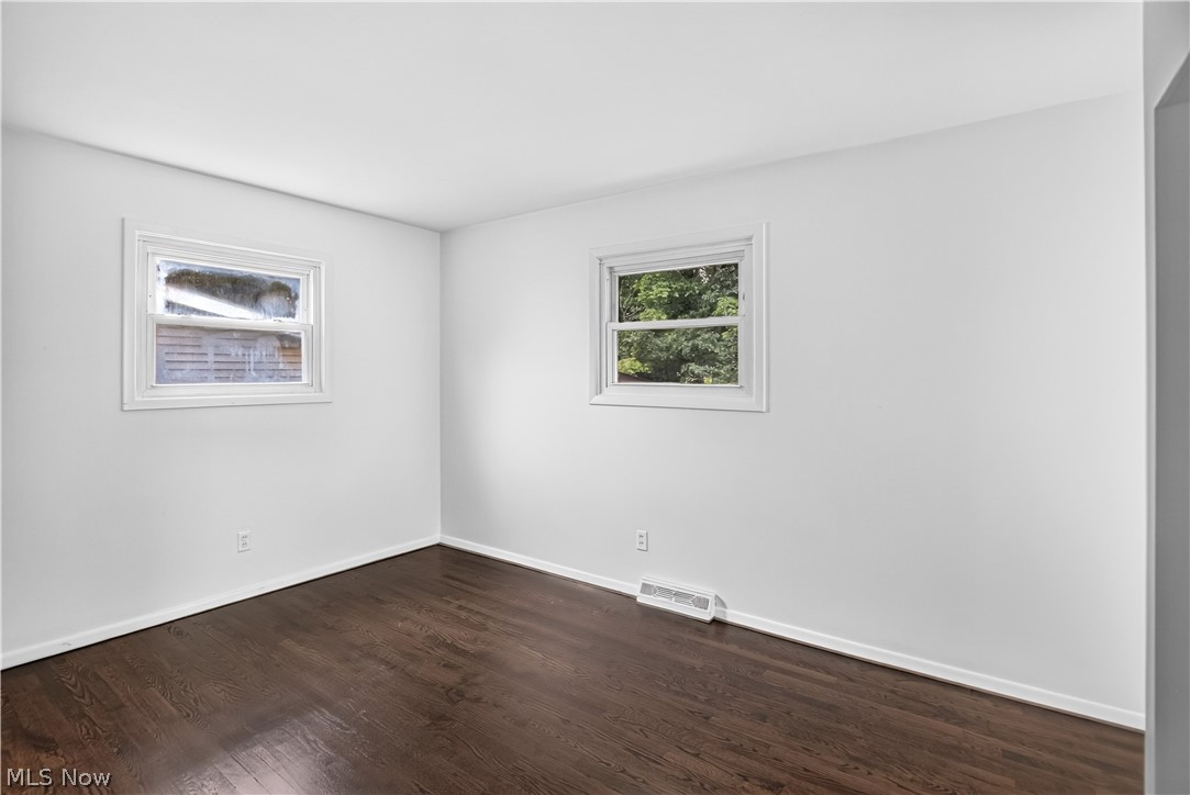 18356 Ash Drive Strongsville OH 44149