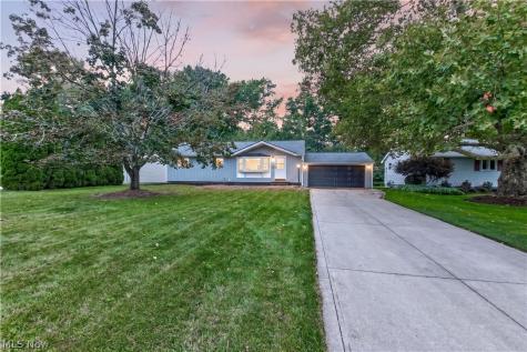 18356 Ash Drive Strongsville OH 44149