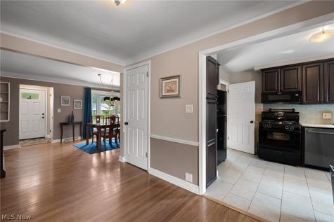 8713 Memphis Villas Boulevard Brooklyn OH 44144