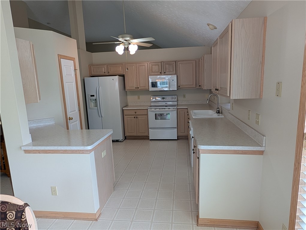 15282 Oak Hollow Lane Strongsville OH 44149