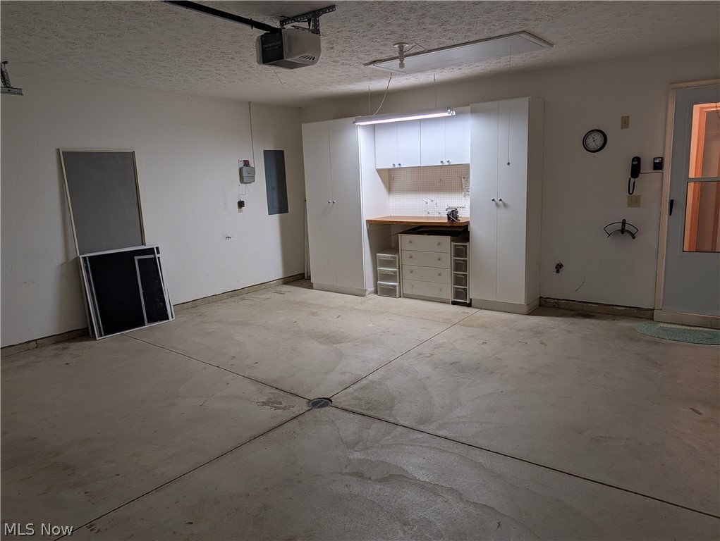 15282 Oak Hollow Lane Strongsville OH 44149