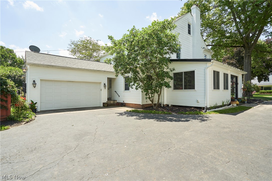 183 Overwood Road Akron OH 44313