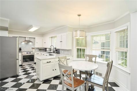 183 Overwood Road Akron OH 44313