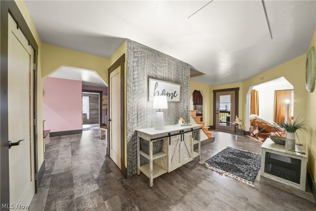 9561 Creaser Road North Bloomfield OH 44450