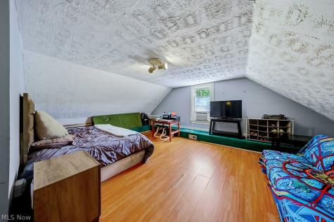1926 W 57th Street Cleveland OH 44102