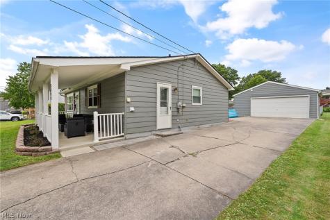 5684 Stanford Avenue Youngstown OH 44515
