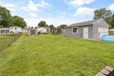 5684 Stanford Avenue Youngstown OH 44515