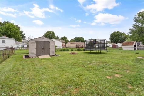 5684 Stanford Avenue Youngstown OH 44515