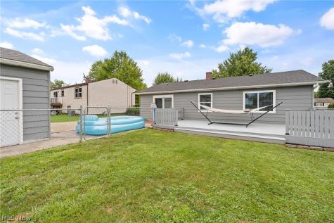 5684 Stanford Avenue Youngstown OH 44515