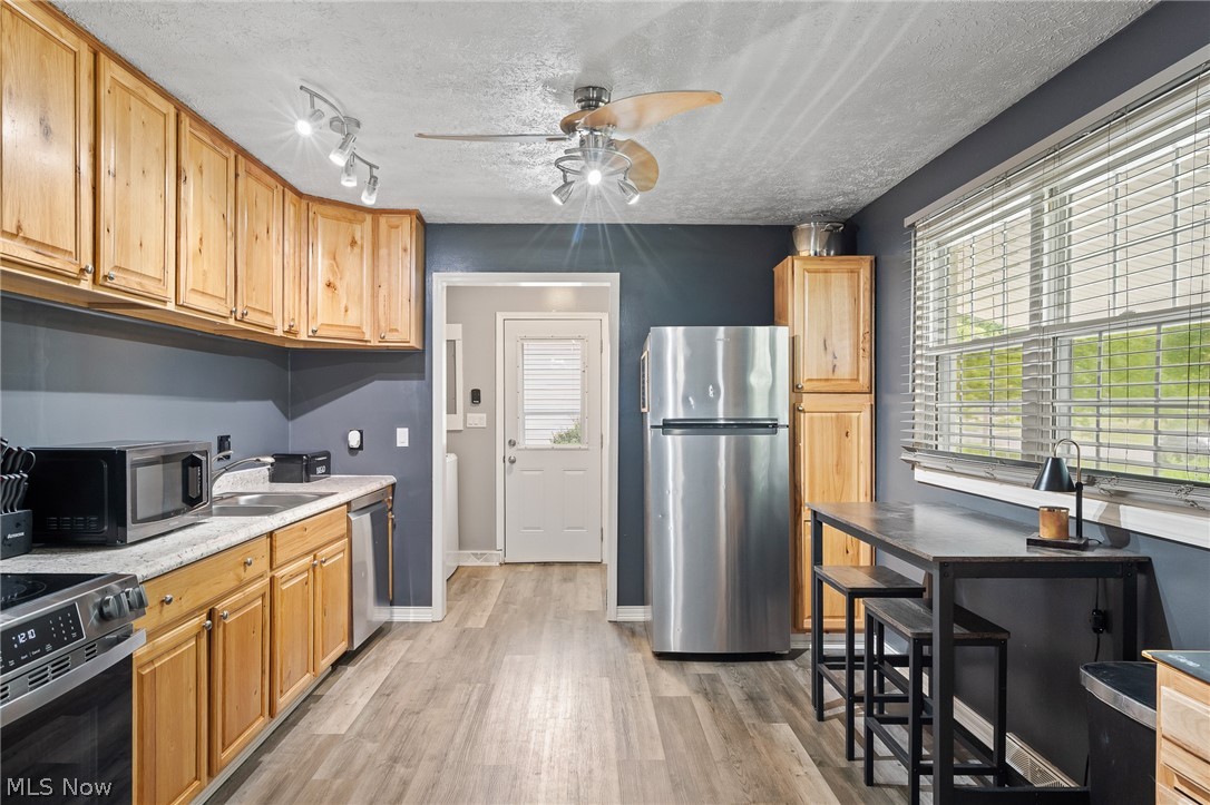 5684 Stanford Avenue Youngstown OH 44515
