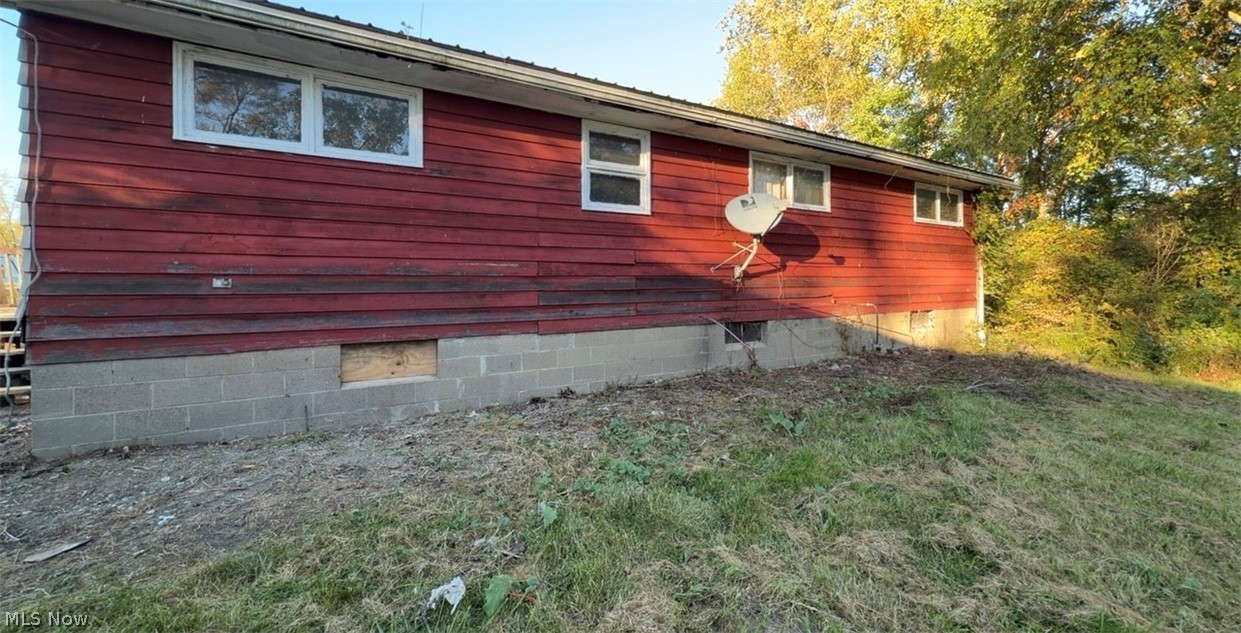 15906 State Route 151 Cadiz OH 43907